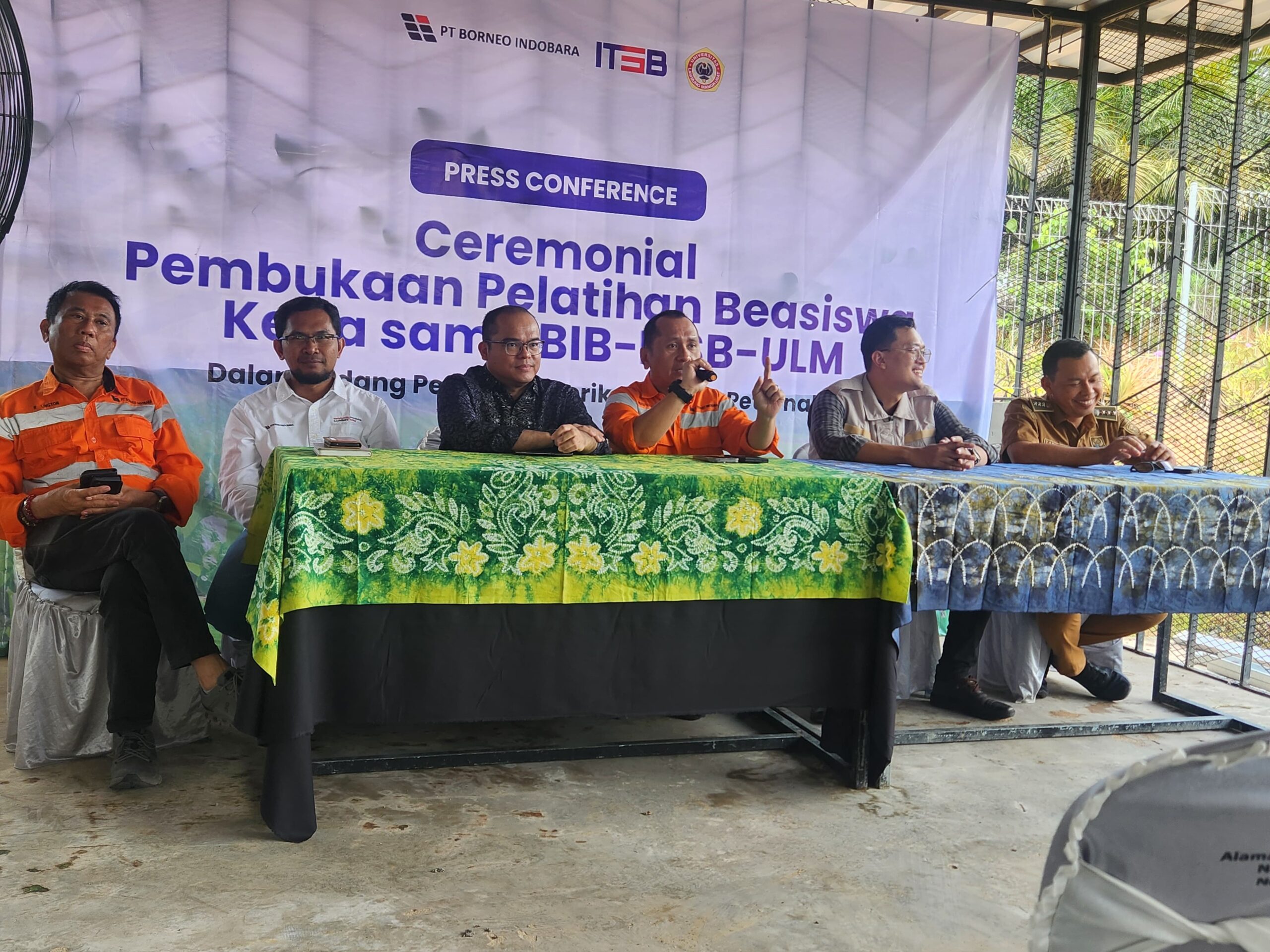 Kerja sama PT Borneo Indobara (BIB) dengan Universitas Lambung Mangkurat dan Institut Sains Bandung akan memanfaatkan lahan seluas sekitar 1.300 hektare.