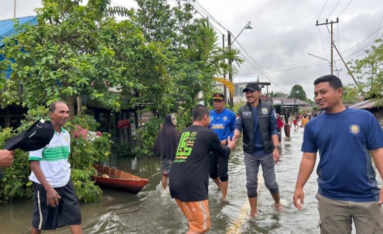Pantau Langsung Kondisi Warga, Bupati Banjar Kerahkan Seluruh Perangkat Daerah