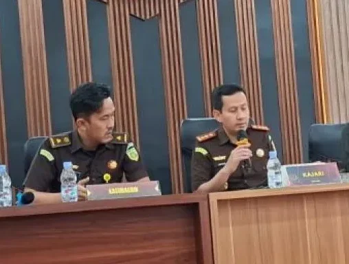 Dua Tersangka Korupsi dari Perumda dan BRI Diburu Kejari Tabalong