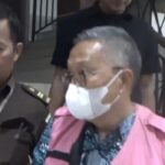 Tim Penyidik Bidang Tindak Pidana Khusus (Pidsus) Kejaksaan Tinggi Sumatera Utara (Kejati Sumut) menahan OAK, mantan Direktur Pelaksana PT Indonesia Asahan Aluminium (Inalum) periode 2019–2021,