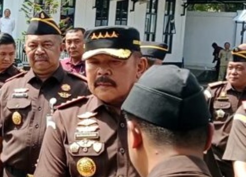 Kejagung Akan Beri Sanksi Perusahaan Tambang Nunggak Pajak