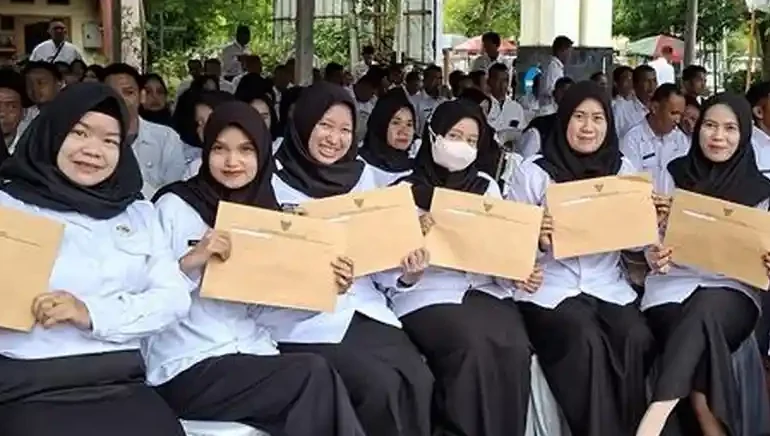 Ratusan PPPK Paruh Waktu di HSU Terima SK