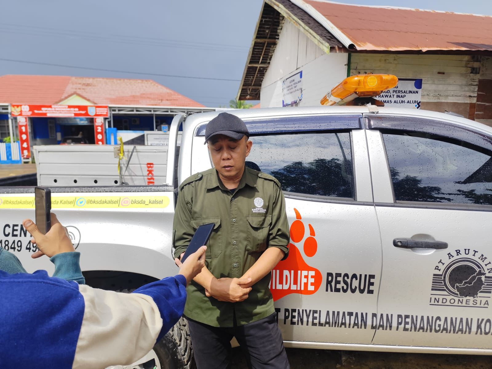 Kera Liar Serang Warga di Aluh Aluh – Beruntung Baru, Birahi Jadi Pemicu Utamanya!