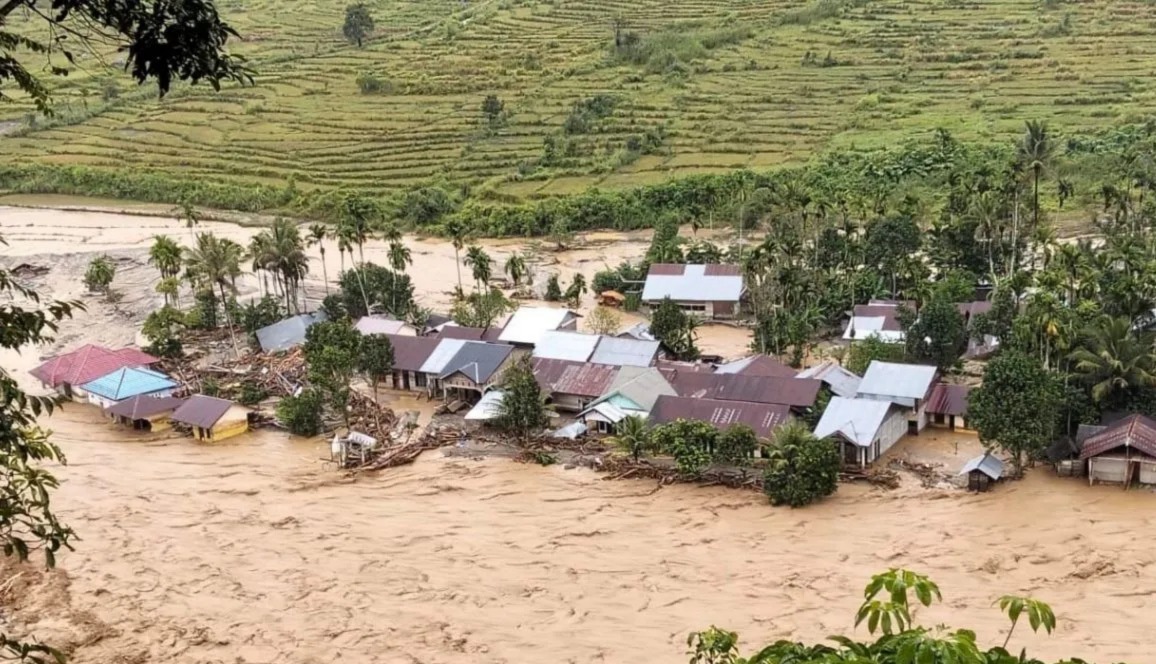 Katastrofe yang Dipelihara: Jejak Astra dan Sinar Mas di Balik Banjir Maut Sumatera