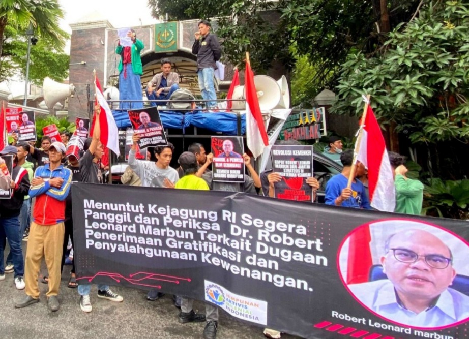 Skandal Gratifikasi Staf Ahli Kemenkeu, Aktivis Geruduk Kejaksaan Agung: Negara Diuji, Hukum Jangan Tumpul ke Elite