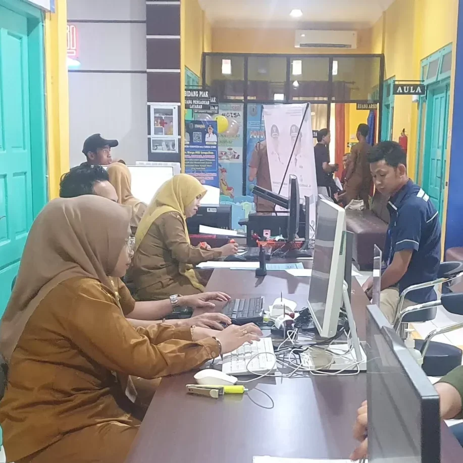 Disdukcapil HSU Pastikan Stok Blanko KTP-el dan KIA