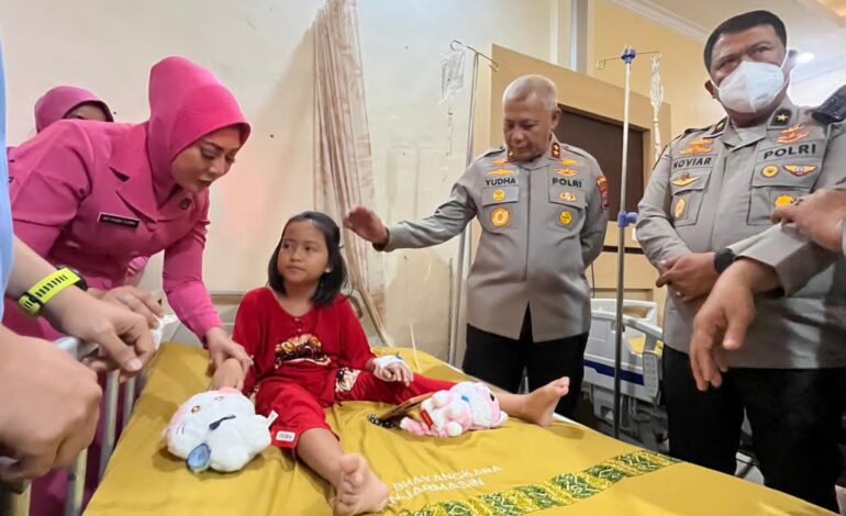 Cerita Kelam Adel dan Jailani, Dua Anak Yatim Piatu yang Kini Mendapatkan Harapan Baru