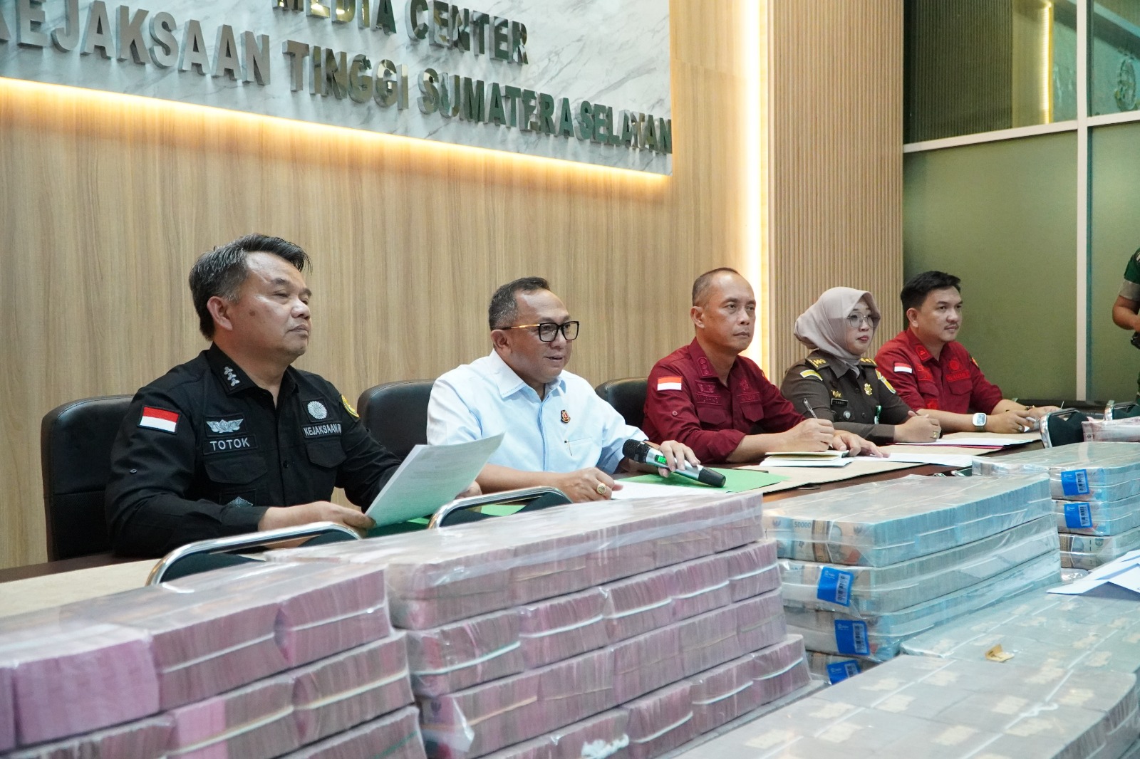 Korupsi KUR Semendo Rp11,5 Miliar: 127 Saksi Diperiksa, Tersangka Kabur