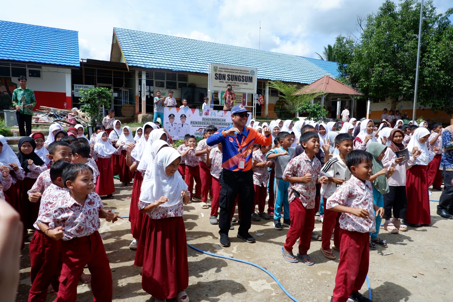 Pulihkan Trauma Pascabanjir, Pemkab Balangan Gelar Trauma Healing untuk Anak SDN Sungsum