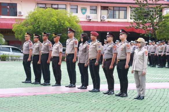 103 Personel Polresta Banjarmasin Naik Pangkat, Kapolresta Tekankan Tanggung Jawab dan Loyalitas
