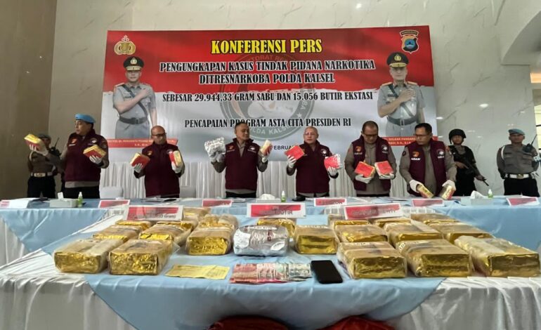 Dapat Upah Rp 15 Juta Per Kilo, Ditresnarkoba Polda Kalsel Amankan Jaringan Fredy Pratama