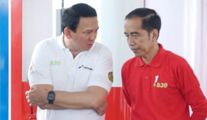Dua Skandal, Satu Nama: Desakan Periksa Jokowi Menggema dari Pertamina hingga Kuota Haji