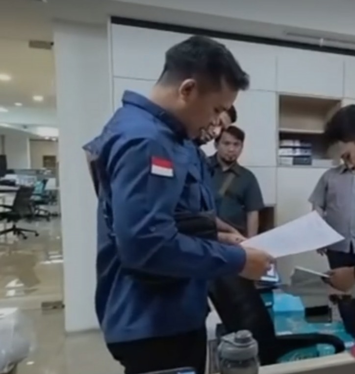 Kejaksaan Agung Bongkar Jejak Raksasa Korupsi CPO: 16 Lokasi Disisir, Dokumen hingga Mobil Mewah Disita