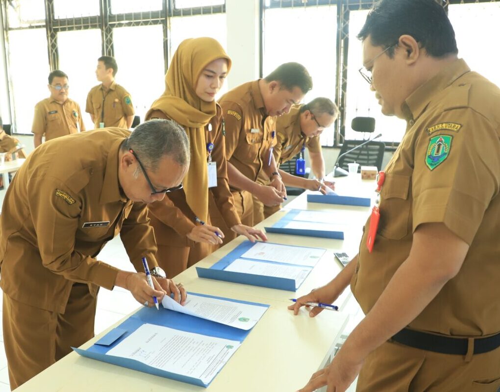 Penandatanganan Perjanjian Kinerja 2026 Digelar Diskominfosan  HSU