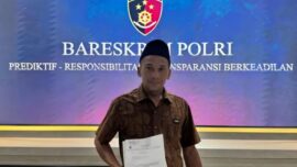 Jaringan Alumni Muda PMII melaporkan Ketum GAMKI Sahat Martin Philip Sinurat ke Bareskrim Polri terkait polemik ceramah Jusuf Kalla di UGM. JAM PMII menilai video ceramah JK dipelintir dan disebarkan tanpa konteks sehingga memicu kegaduhan nasional serta berpotensi menimbulkan konflik antarumat beragama.