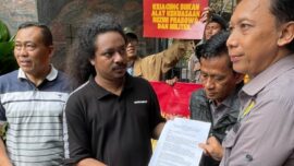 GMNI Jakarta melaporkan dugaan skandal korupsi Proyek KDMP ke Kejagung dengan potensi kerugian negara mencapai Rp112 triliun. Dugaan mark-up anggaran, pengadaan impor, hingga keterlibatan sejumlah pihak menjadi sorotan serius.