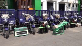 Dukung Ketahanan Pangan, Haji Fani dan Habib Taufan Bagikan Puluhan Alsintan