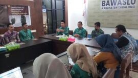 Bawaslu dan Diskominfo Tabalong Perkuat Kolaborasi Keterbukaan Informasi Publik dan Pengelolaan Media Sosial