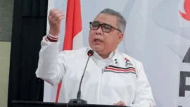 KPK menyita uang tunai Rp3,5 miliar milik Ketua Harian DPP PSI Ahmad Ali dalam pengusutan dugaan korupsi terkait praktik pungutan pemanfaatan jalan angkut (hauling) batu bara di Kutai Kartanegara. Penyidik kini memburu asal-usul dan aliran dana tersebut untuk mengurai jejaring bisnis serta pihak-pihak yang diduga terkait.