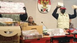 KPK Sita Rp106,3 Miliar dalam OTT HGB Bogor, Uang dari Rumah Orang Kepercayaan Nusron Disita