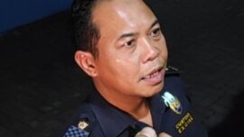 KPK Geledah Bea Cukai Kudus 8 Jam, Kepala Kantor Diperiksa, Dua Koper Hitam Dibawa